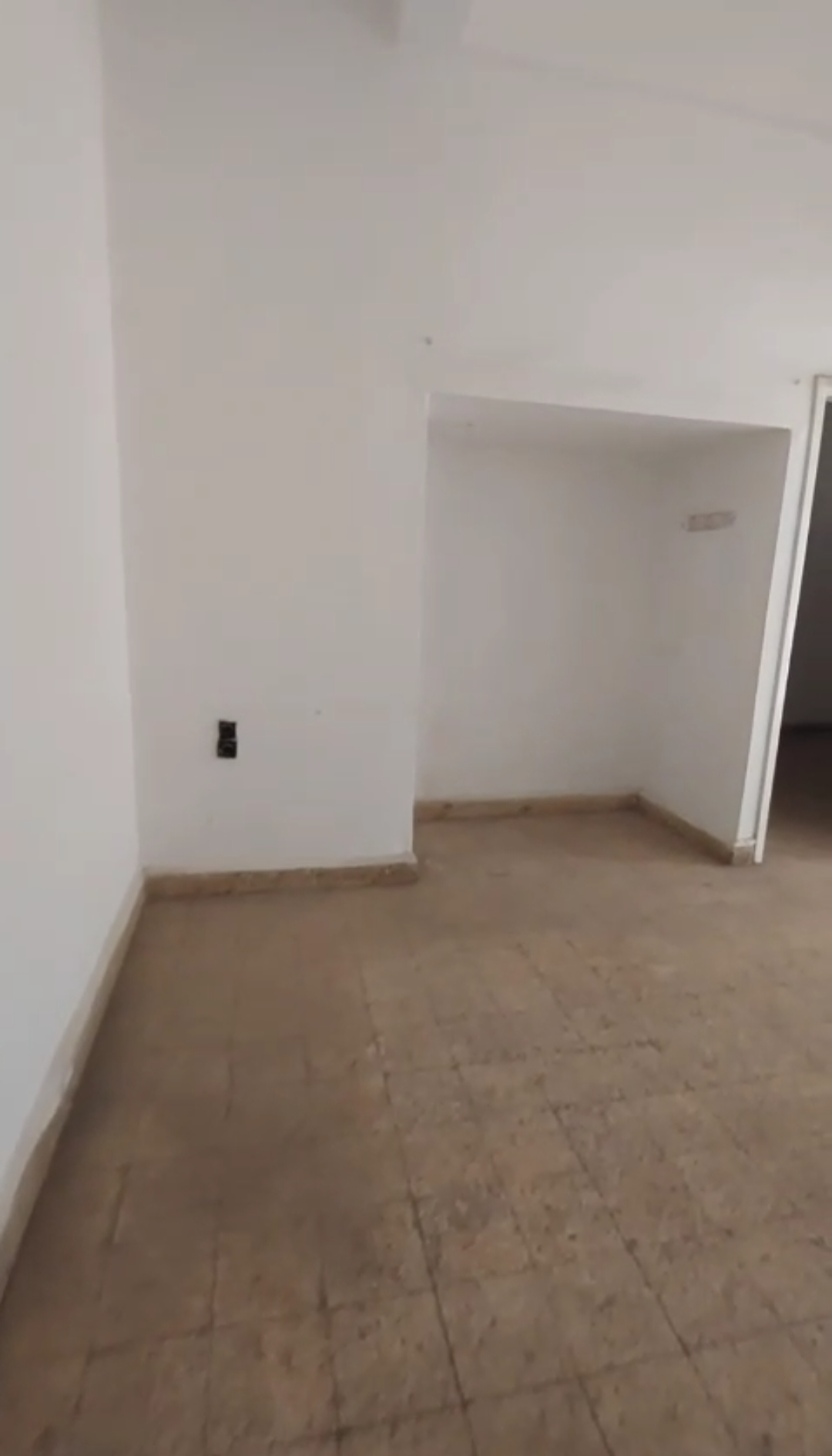 Mar Micheal building for sale thumbnail 9