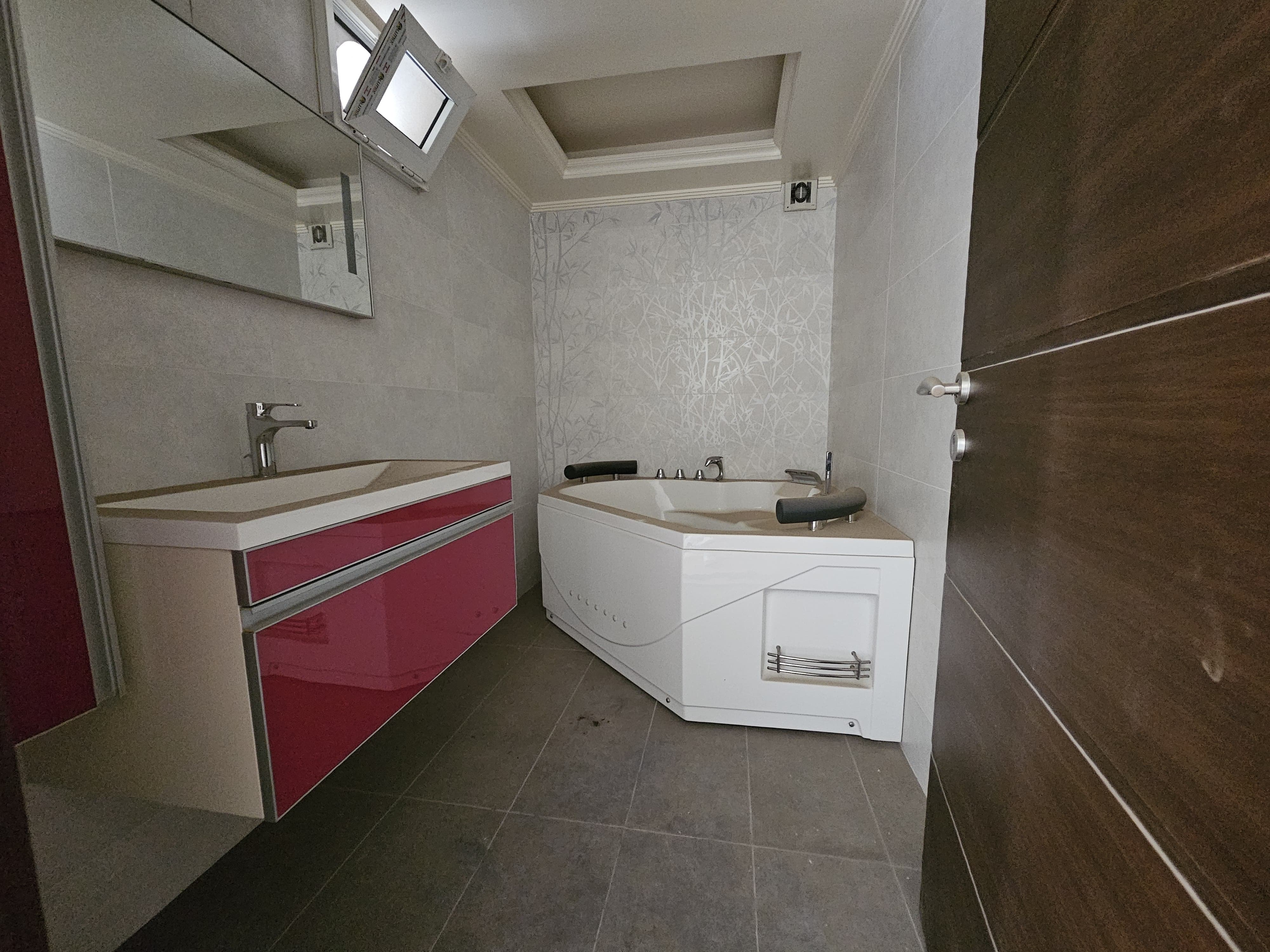  Duplex Apartment  thumbnail 2