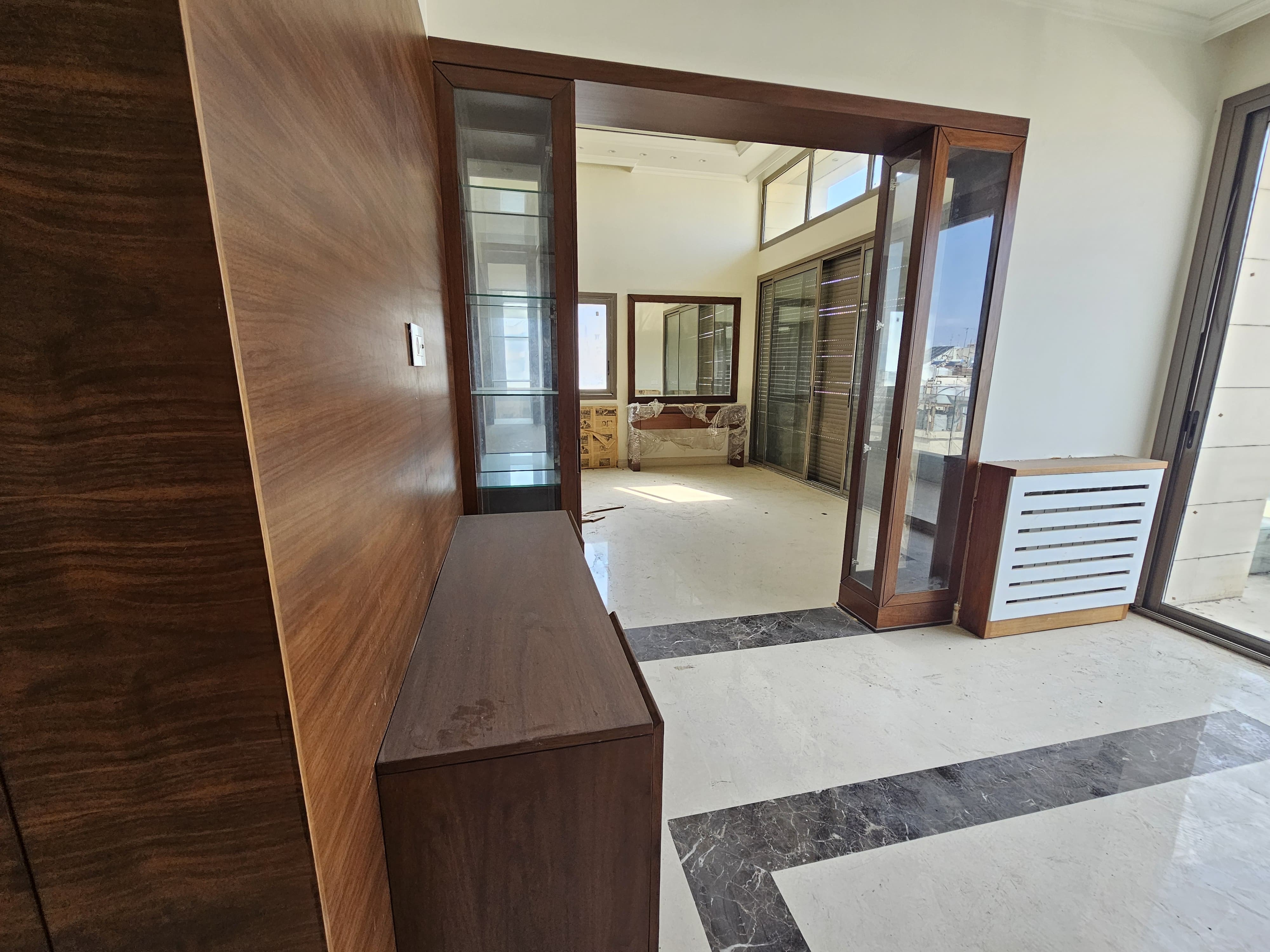  Duplex Apartment  thumbnail 3